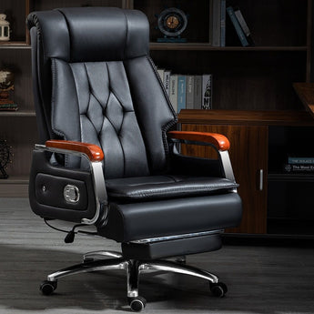 The front photo of the black cowhide massage office chair, made of Top-grain leather, can be tilted 140 degrees, with a retractable footstool, and 7 massage acupuncture points on the back, suitable for office and home use